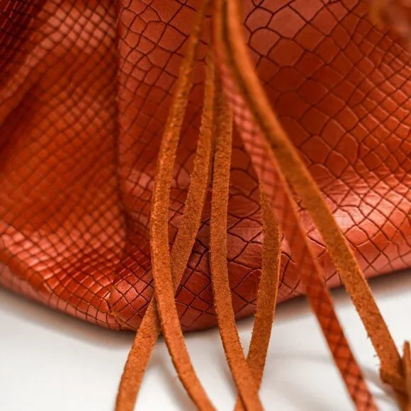 NWOT VELEZ Metallic Orange Leather Shoulder Bag - Picture 12 of 12